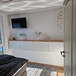 Hausboot Auf Dem Wangermeer Hotel en barco