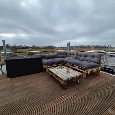 Hotel en barco Hausboot Auf Dem Wangermeer